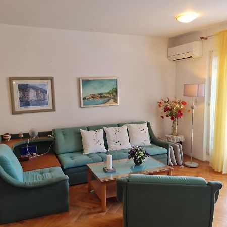 Apartment Silva, 50M From Beach Makarska Exterior foto